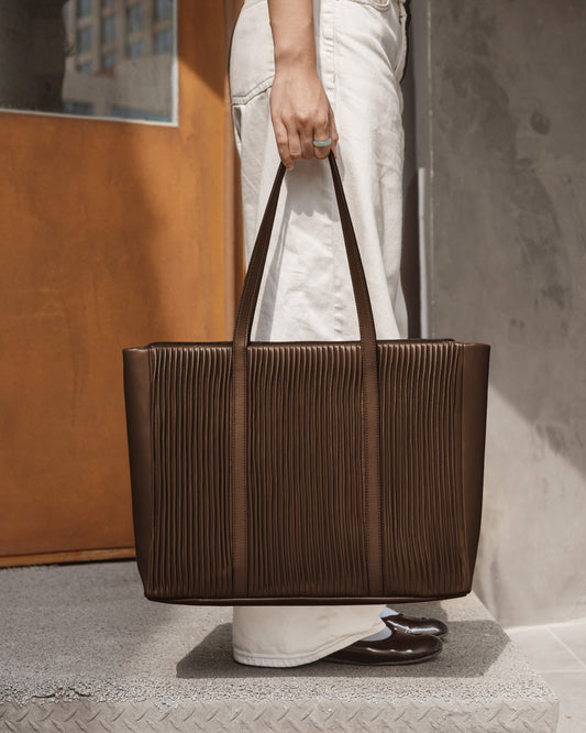 BLOOM BAG 38 in Coffee Bean