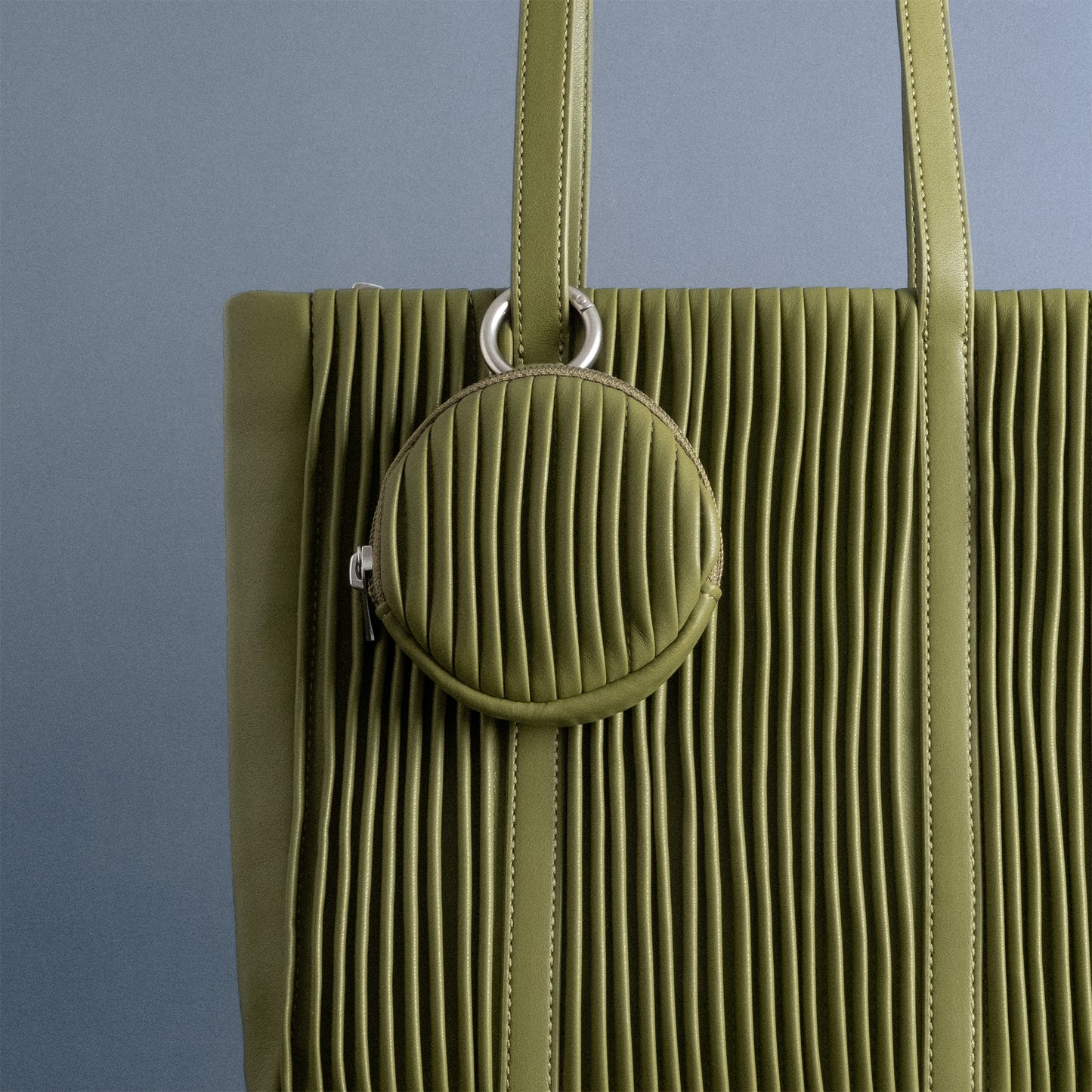 Bloom Pouch in Coffee Leaf