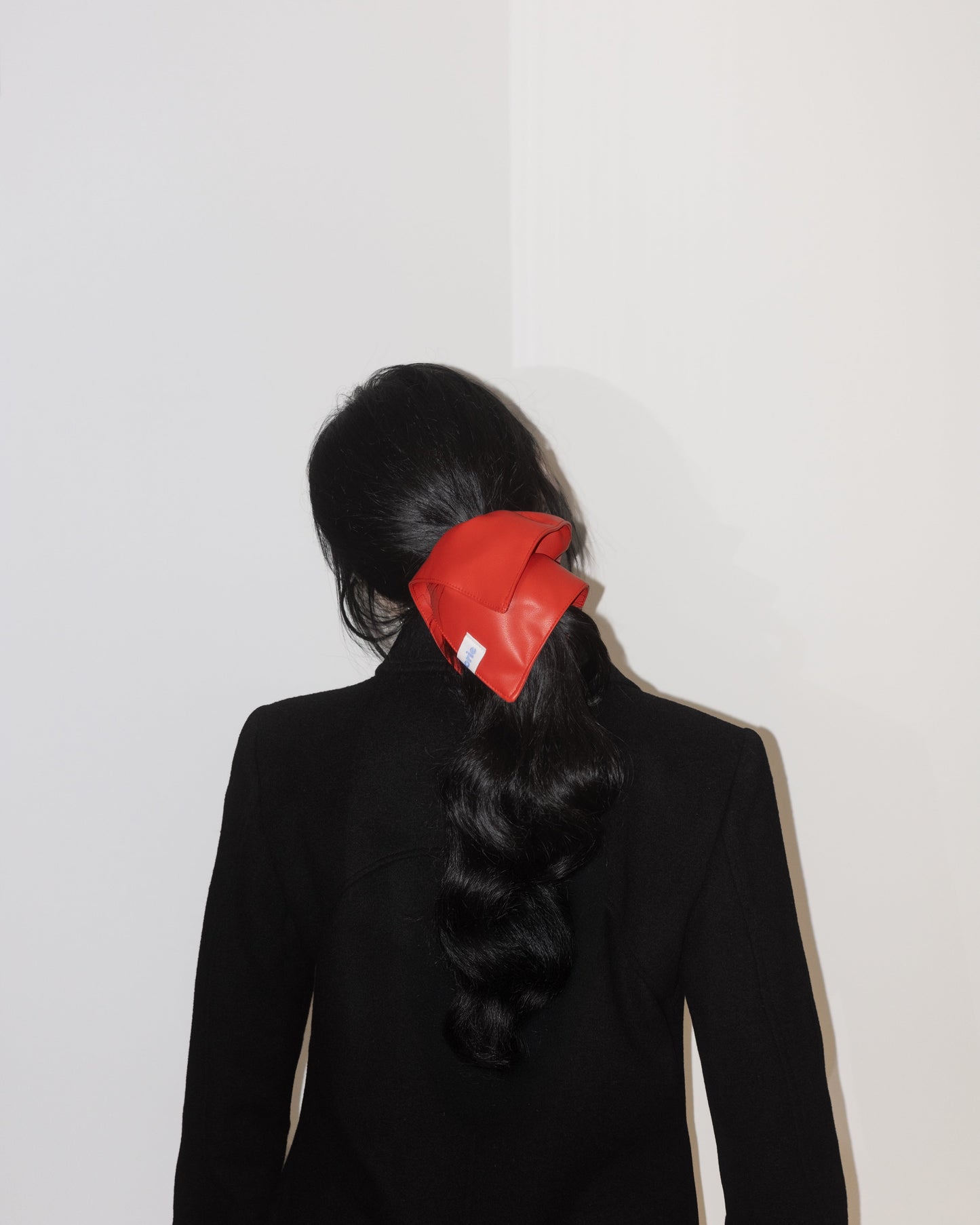 BLOOM SCRUNCHIE in Coffee Cherry [NEW]