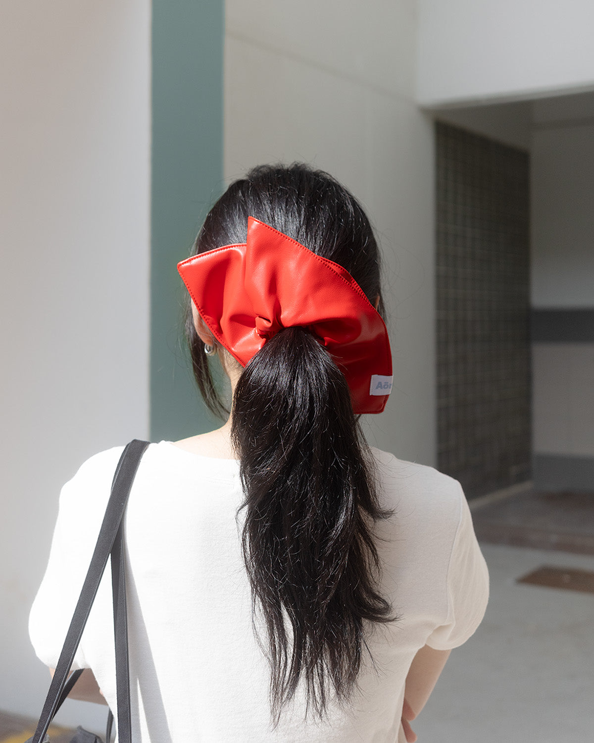 BLOOM SCRUNCHIE in Coffee Cherry [NEW]