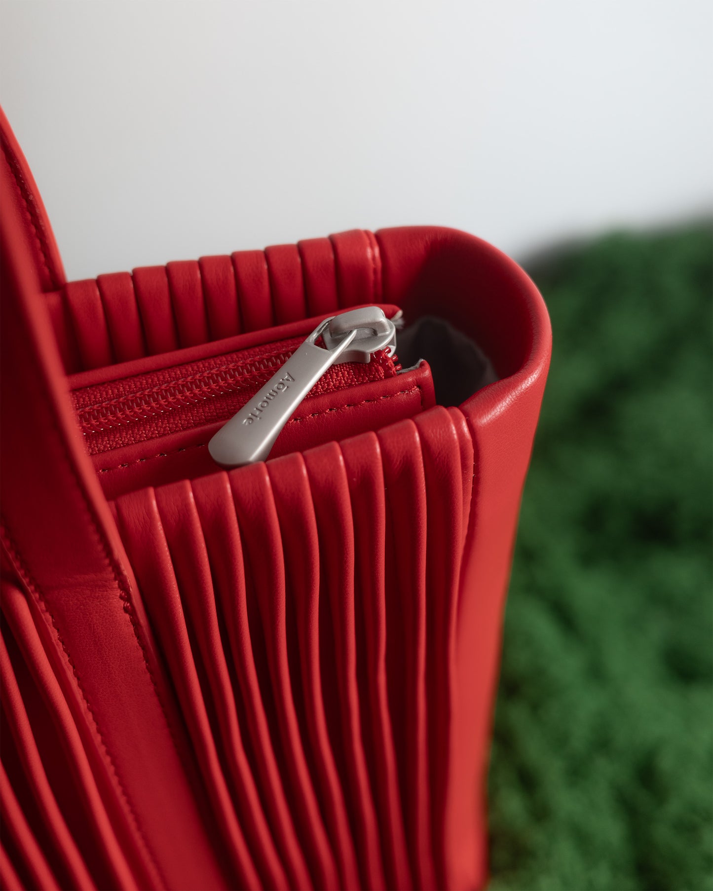 BLOOM BAG 25 in Coffee Cherry [NEW]