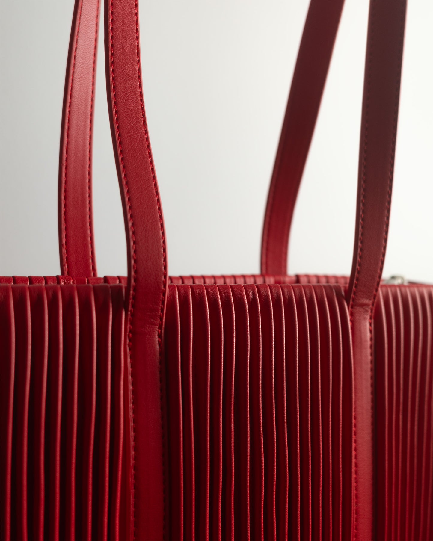 BLOOM BAG 25 in Coffee Cherry [NEW]