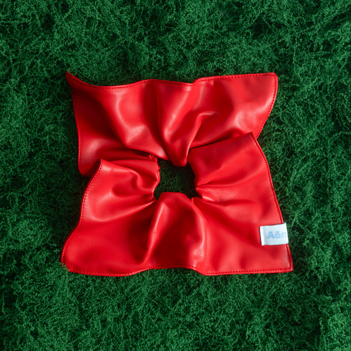 BLOOM SCRUNCHIE in Coffee Cherry [NEW]