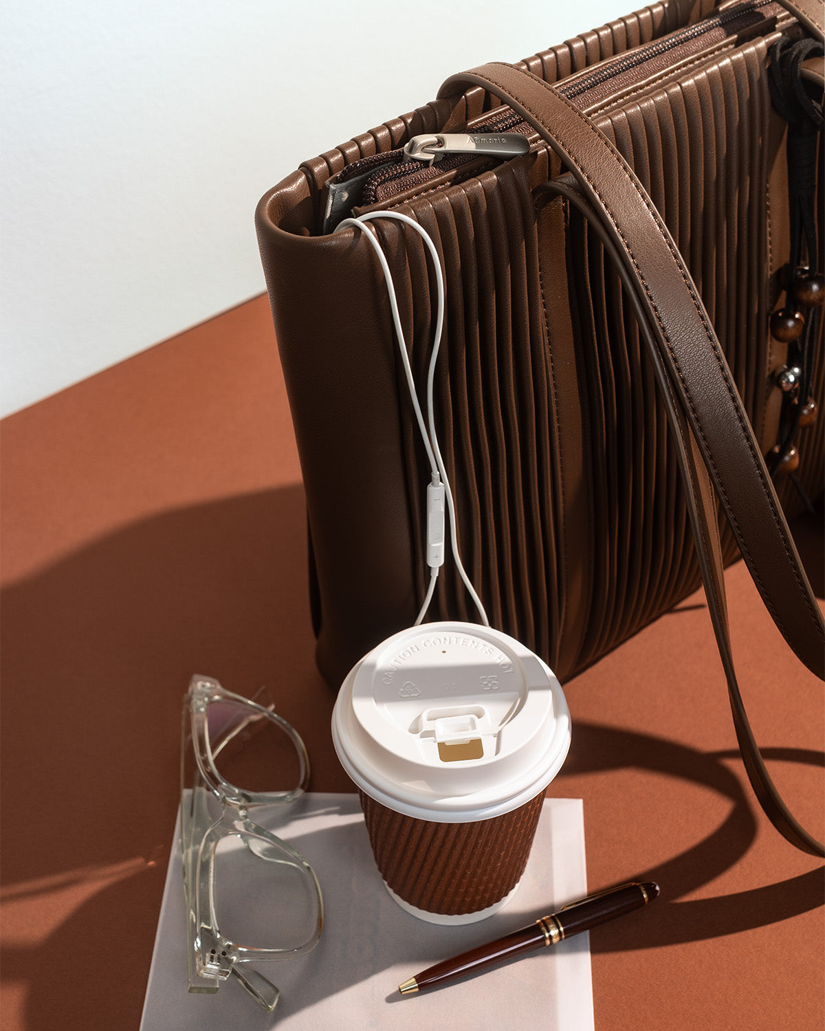 BLOOM BAG 25 in Coffee Bean