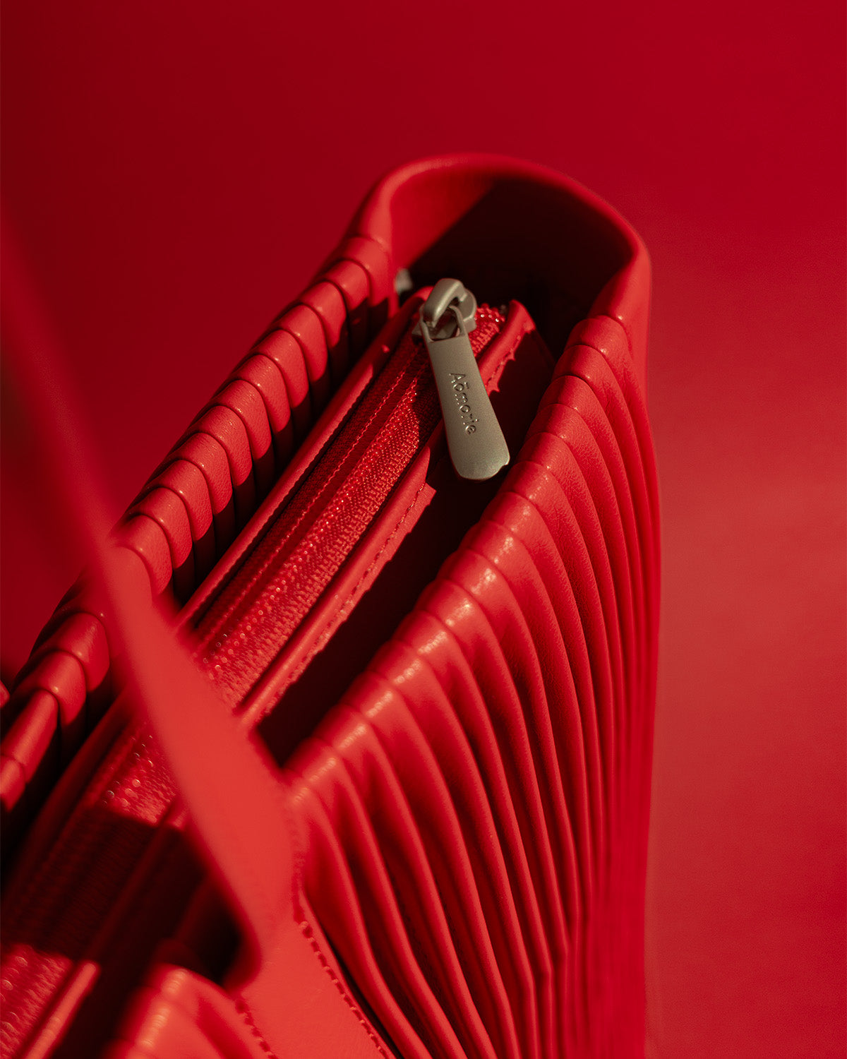 BLOOM BAG 38 in Coffee Cherry [NEW]