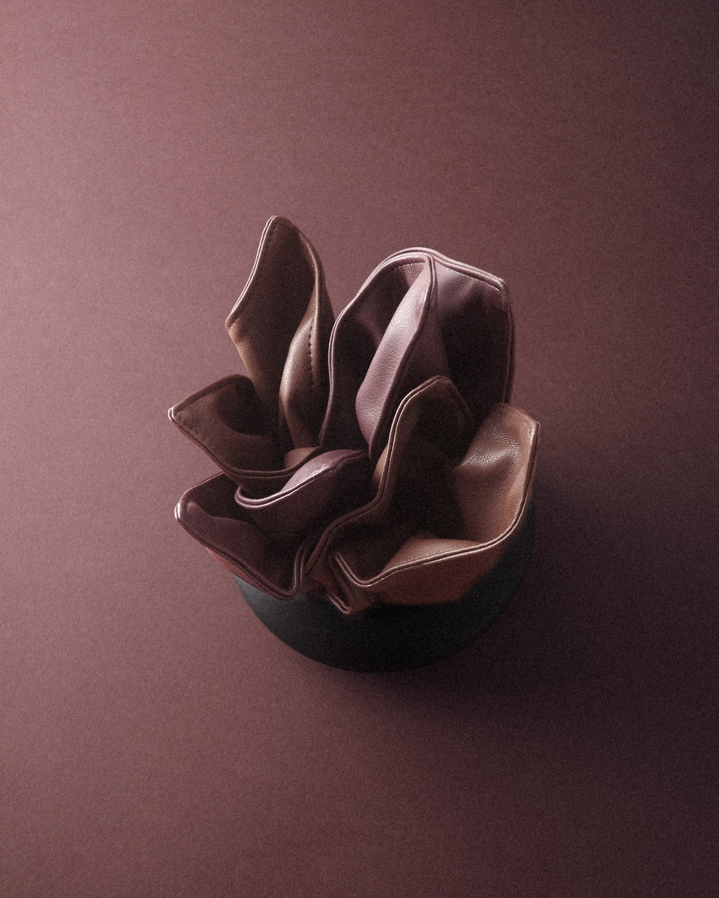 BLOOM SCRUNCHIE in Purple Succulent