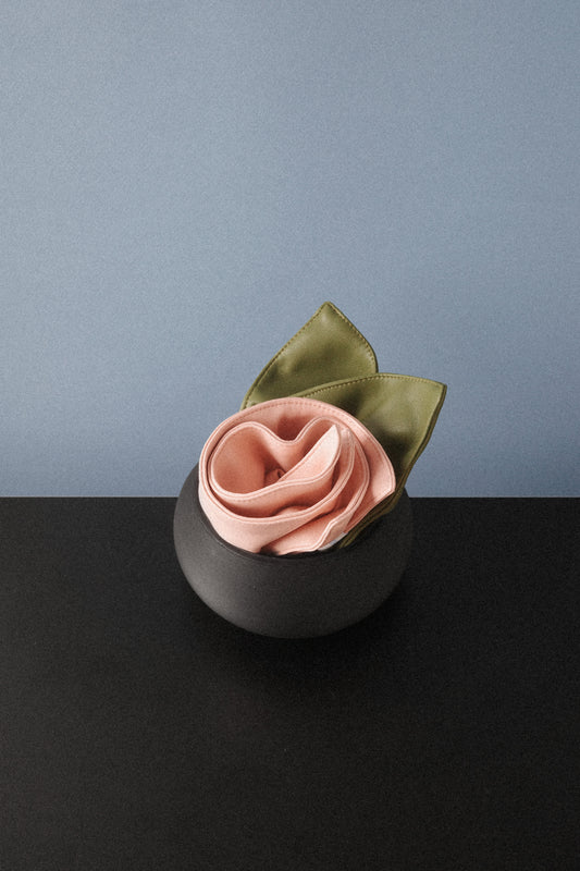 BLOOM SCRUNCHIE in Pink Rose