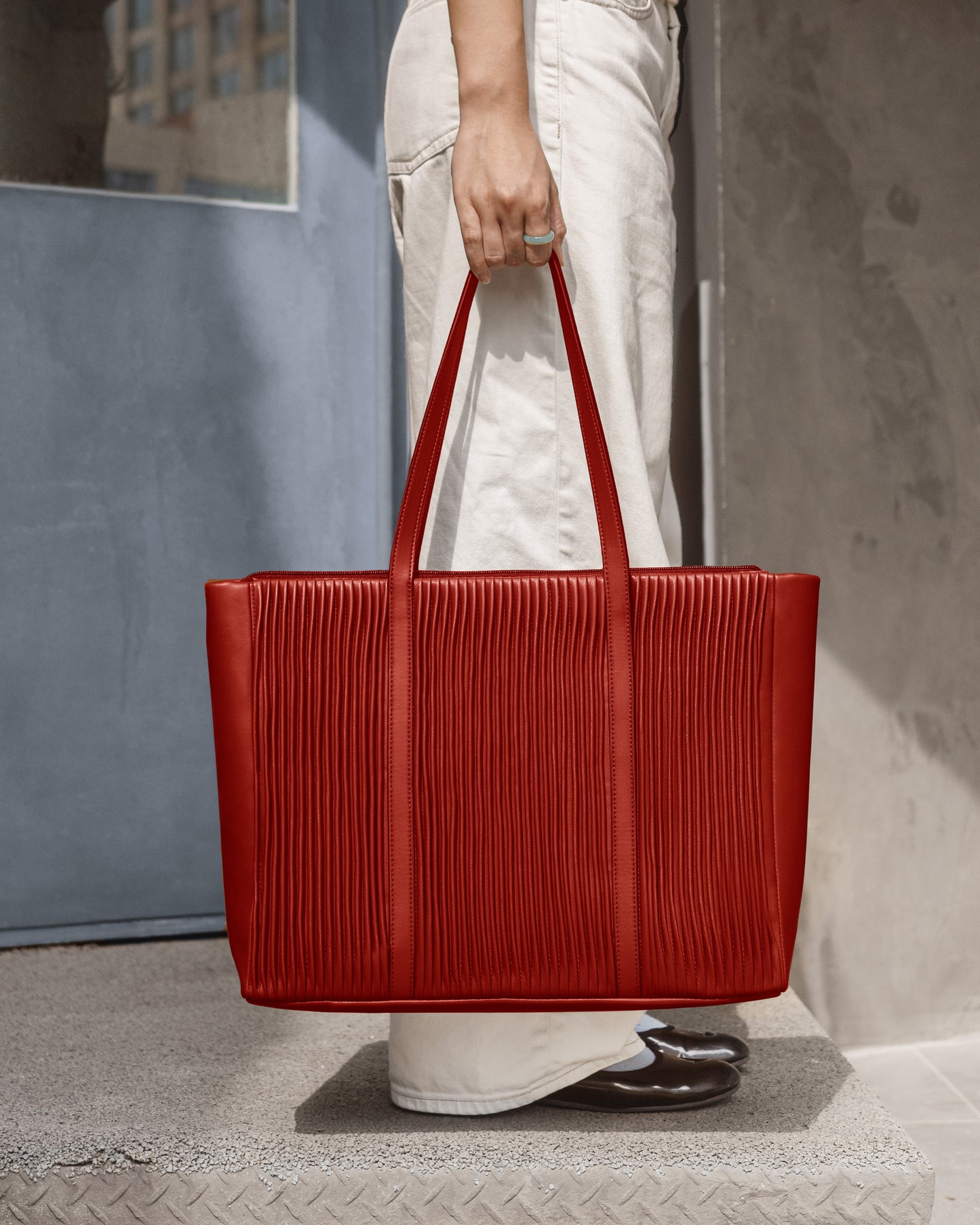 BLOOM BAG 38 in Long Black